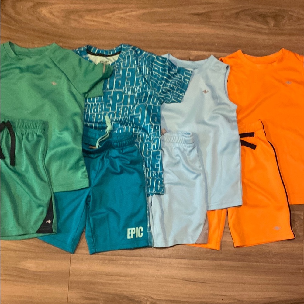 Athletic Works 4 matching sets